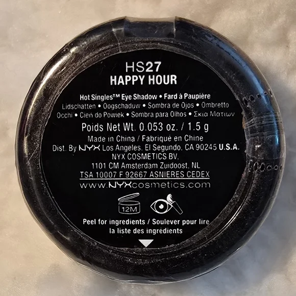 NYX Makeup, Kendall + Kylie Pouch With Makeup Accessories - Picture 4 of 14